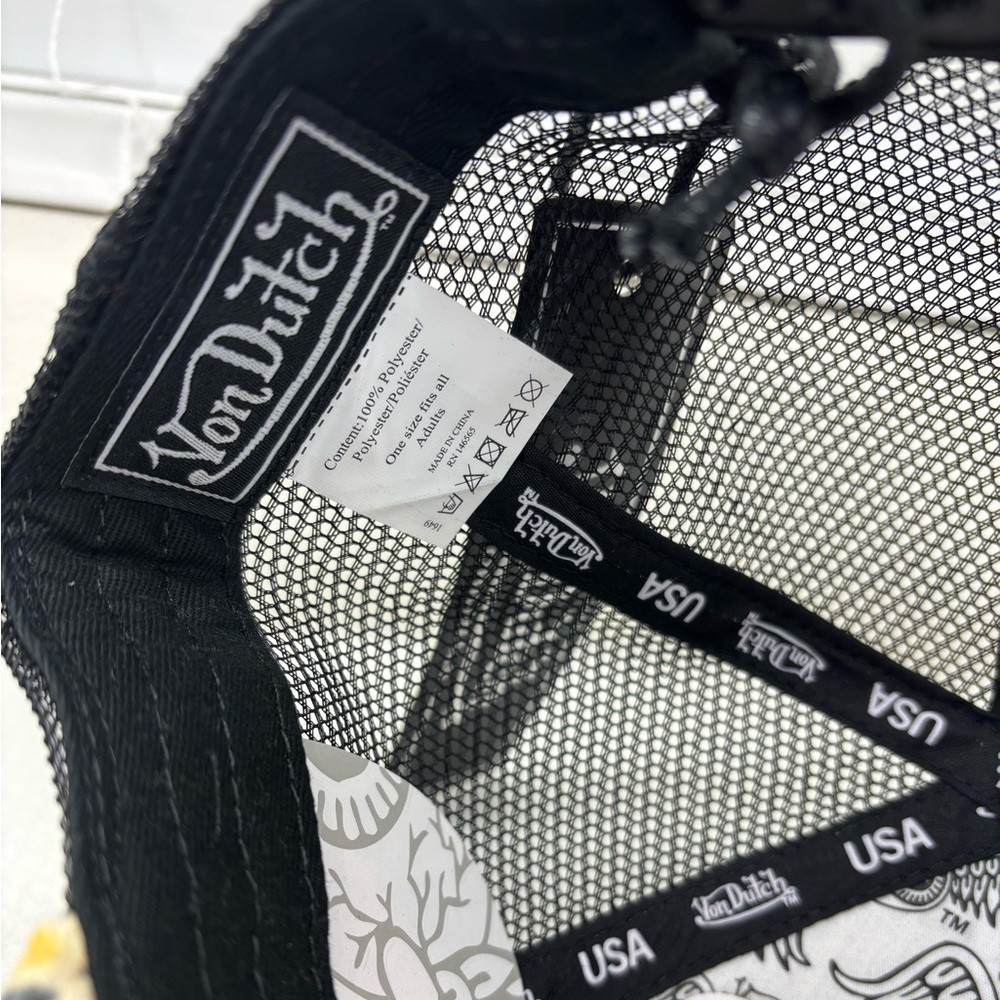 Von Dutch Velvet Leopard Trucker Hat - Picture 4 of 6